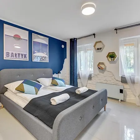 Przy Helskiej - Basement - Przyziemie Апартаменты